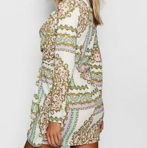 Boohoo Lottie Scarf Print Twist Wrap Shift Dress - Picture 2 of 11
